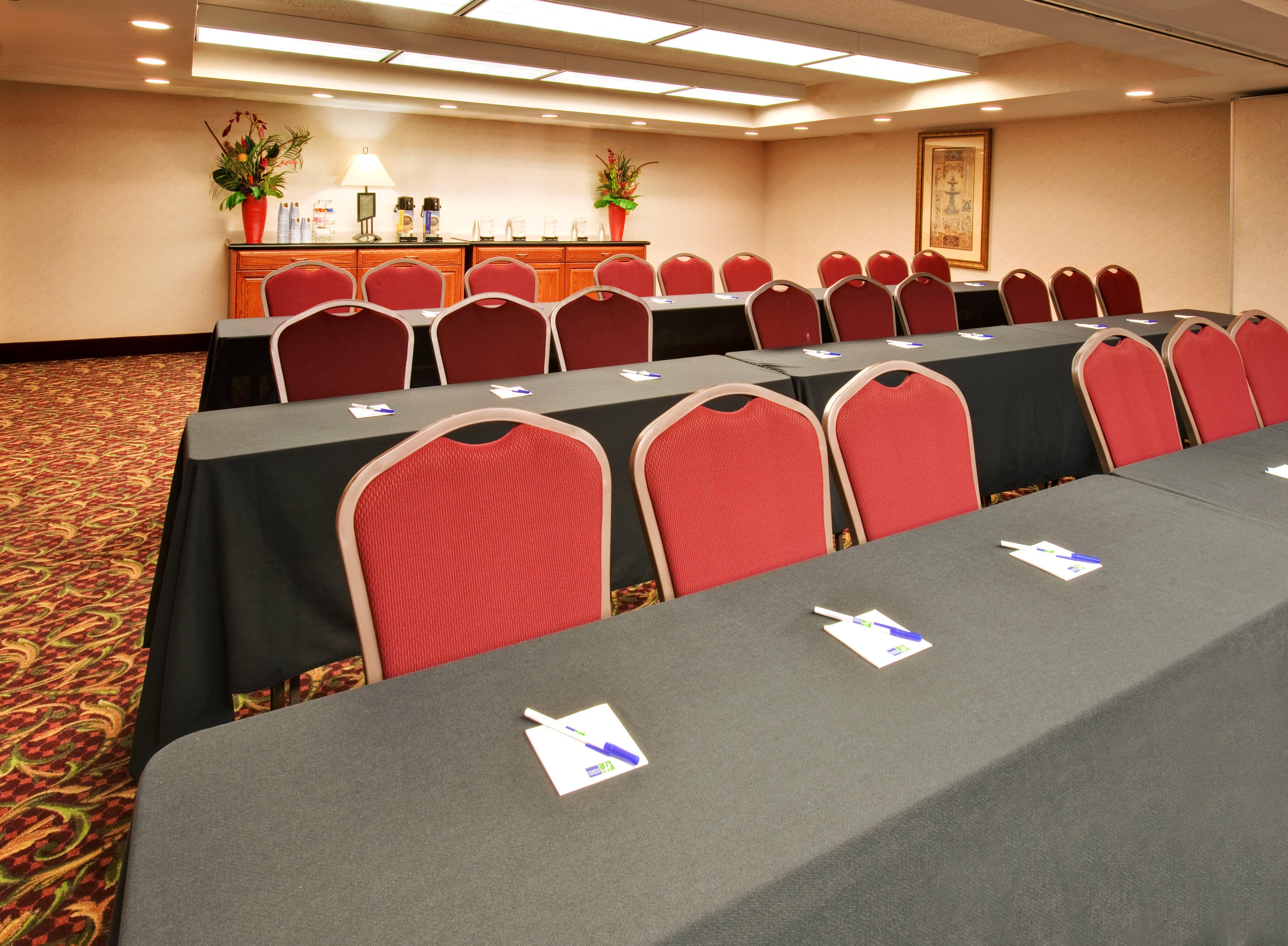 Holiday Inn Express Chicago-Downers Grove By Ihg Tiện nghi bức ảnh