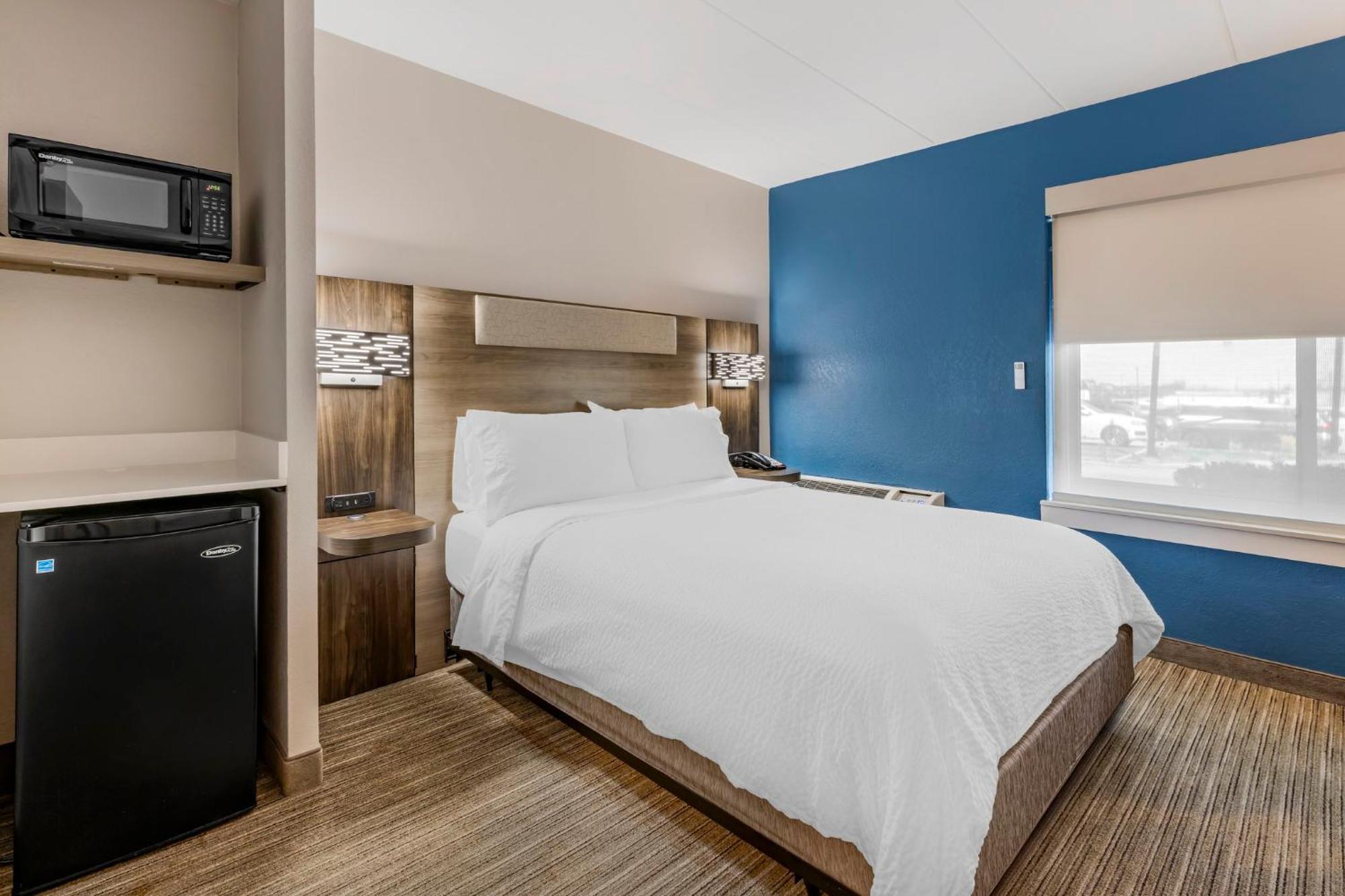 Holiday Inn Express Chicago-Downers Grove By Ihg Ngoại thất bức ảnh